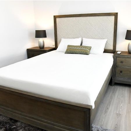 Baz Tower Aparthotel Nicosia Ngoại thất bức ảnh