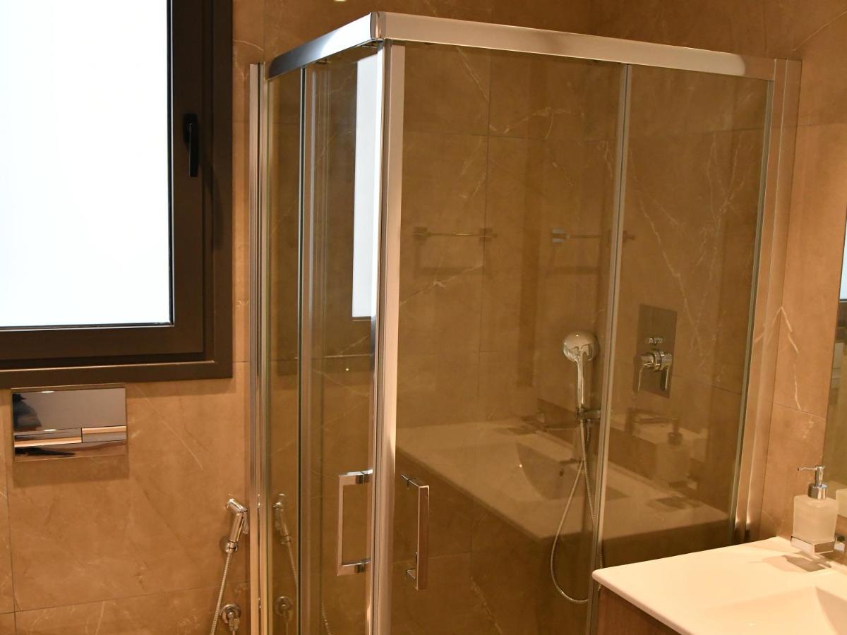 Baz Tower Aparthotel Nicosia Ngoại thất bức ảnh
