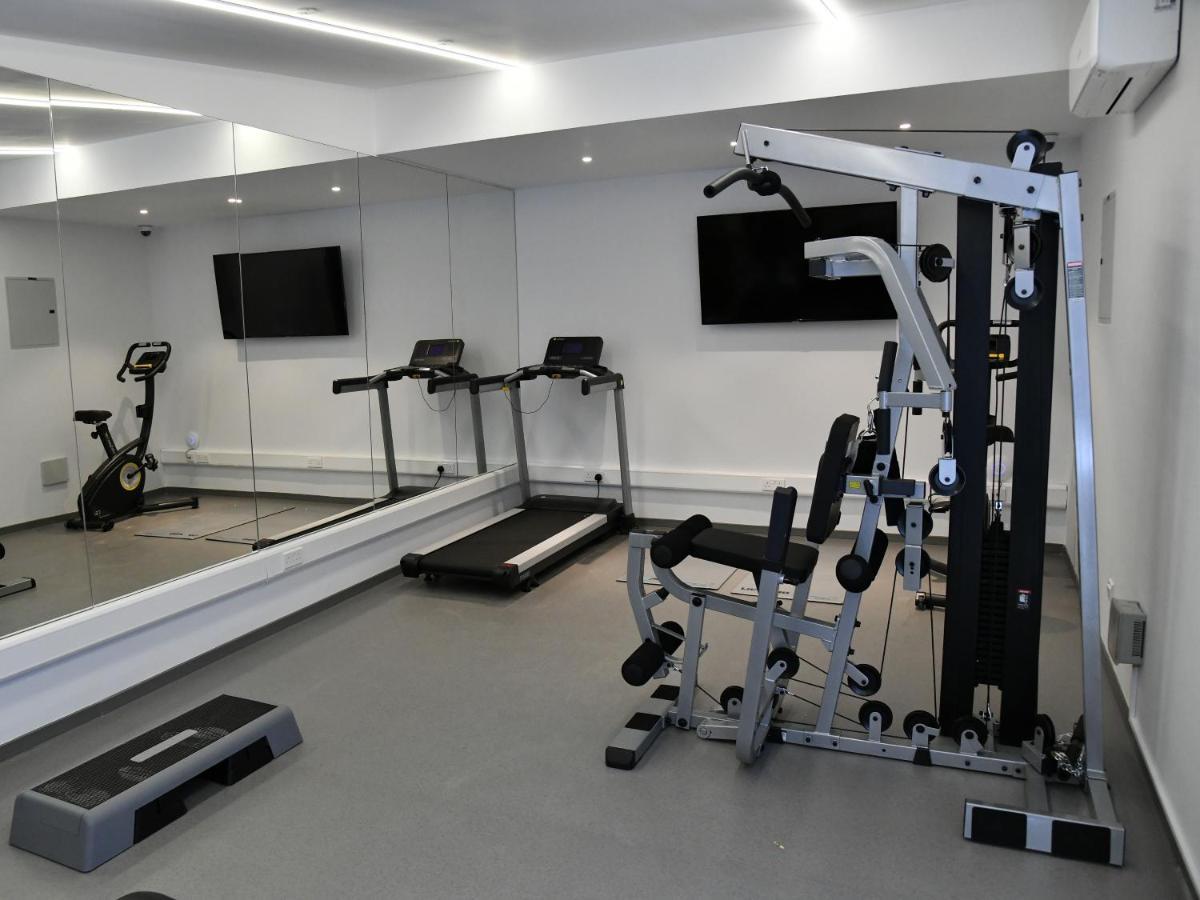 Baz Tower Aparthotel Nicosia Ngoại thất bức ảnh