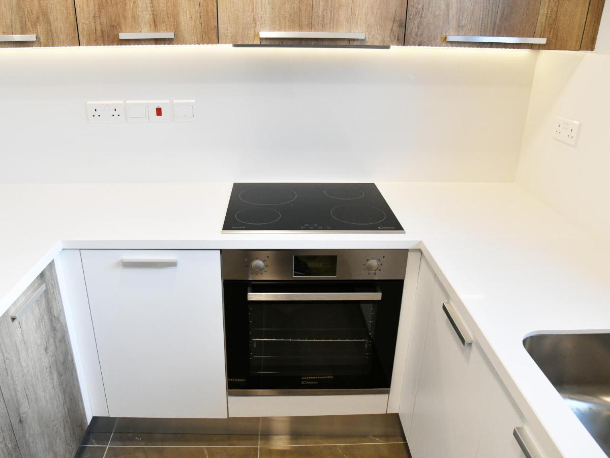 Baz Tower Aparthotel Nicosia Ngoại thất bức ảnh