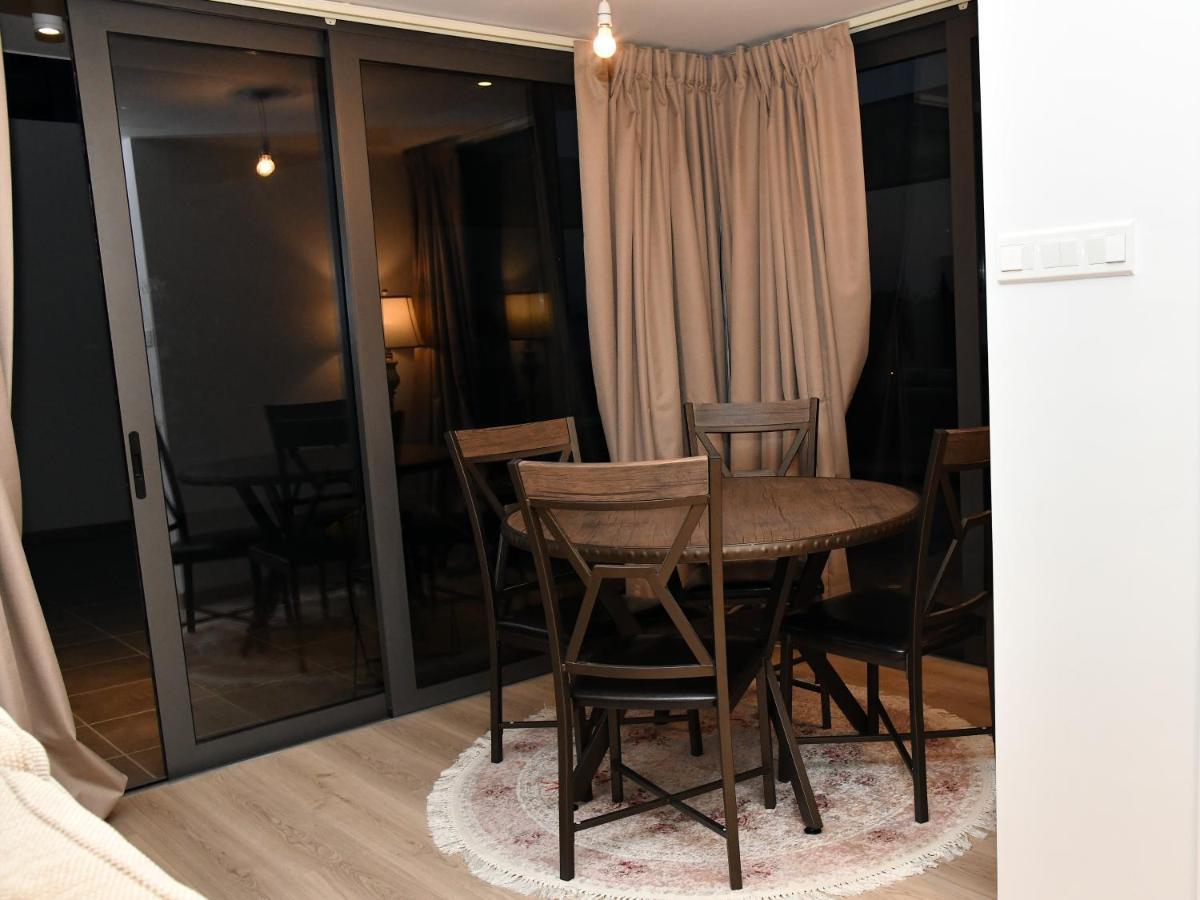 Baz Tower Aparthotel Nicosia Ngoại thất bức ảnh