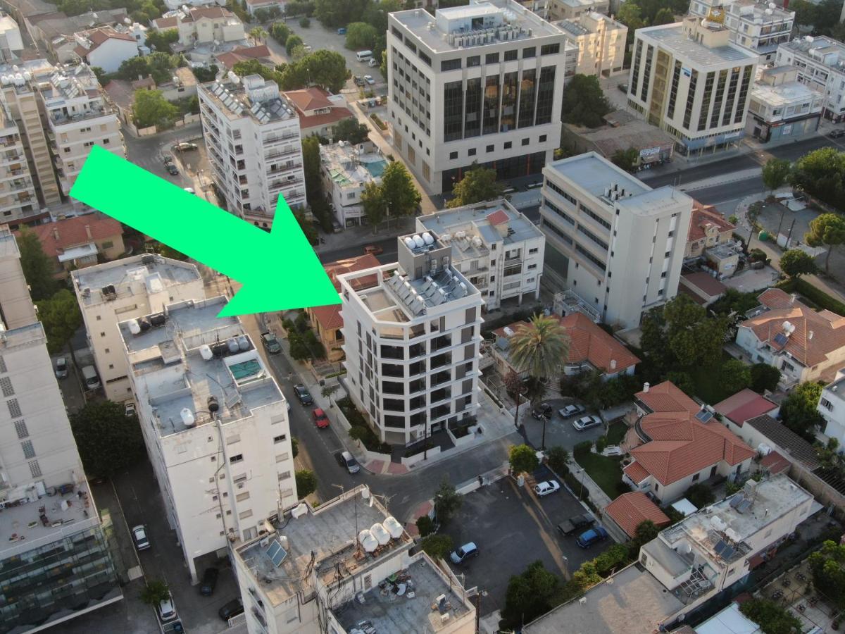 Baz Tower Aparthotel Nicosia Ngoại thất bức ảnh